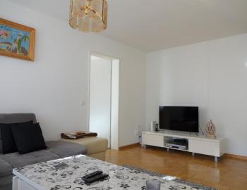 Schöne, helle 4,5 Zimmer-Wohnung in einem sonnigen, ruhigen und familien-freundlichen Gebiet im Luzerner Stadtteil 6014 Littau - Bild# 5