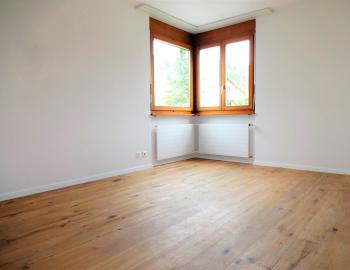 Neu renovierte, grosszügige Gartenwohnung an ruhiger und sonniger Lage - Bild# 9