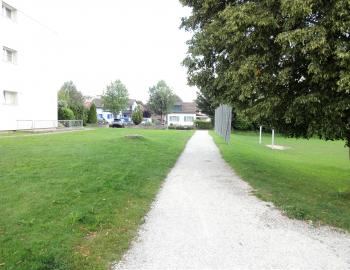 Sehr schöne, helle und zentrale 4,5- Zimmerwohnung mit viel Platz - Bild# 11