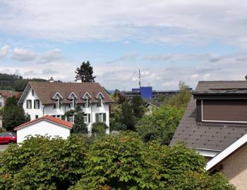 Neu renoviertes Mehrfamilienhaus, mit drei Wohnungen an guter Lage - Bild# 13