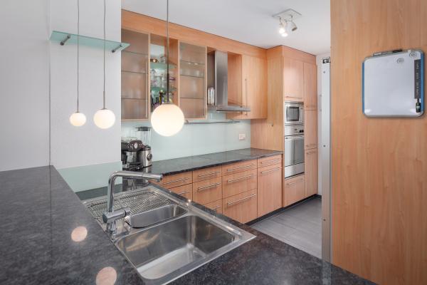 Reiheneinfamilienhaus an familienfreundlicher Lage mit viel Platz in Cham / ZG - Bild# 4