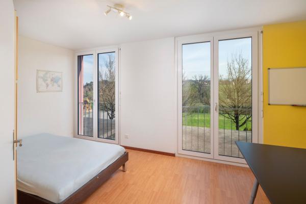 Reiheneinfamilienhaus an familienfreundlicher Lage mit viel Platz in Cham / ZG - Bild# 7