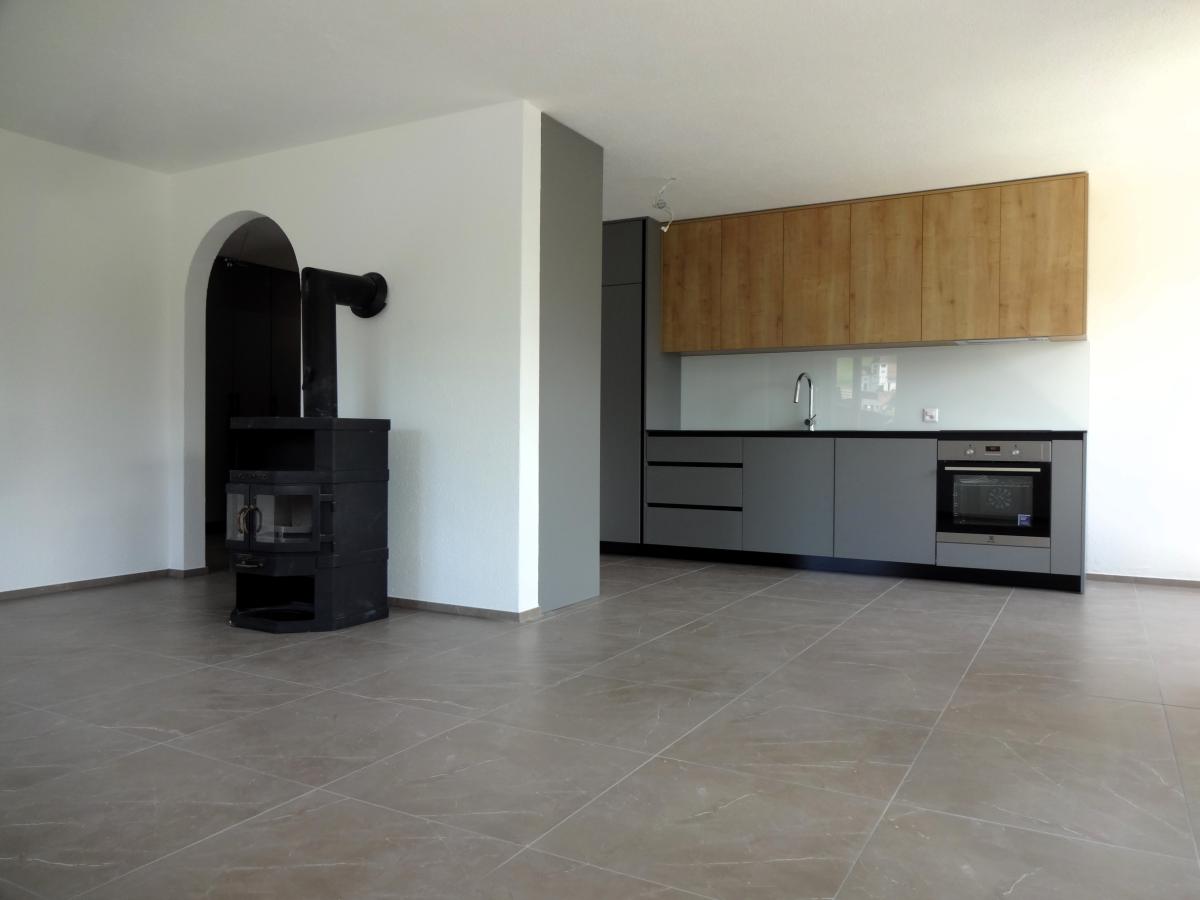 Sehr schöne neu renovierte 4.5-Zimmerwohnung an guter Lage in Altishofen / LU - Bild# 2