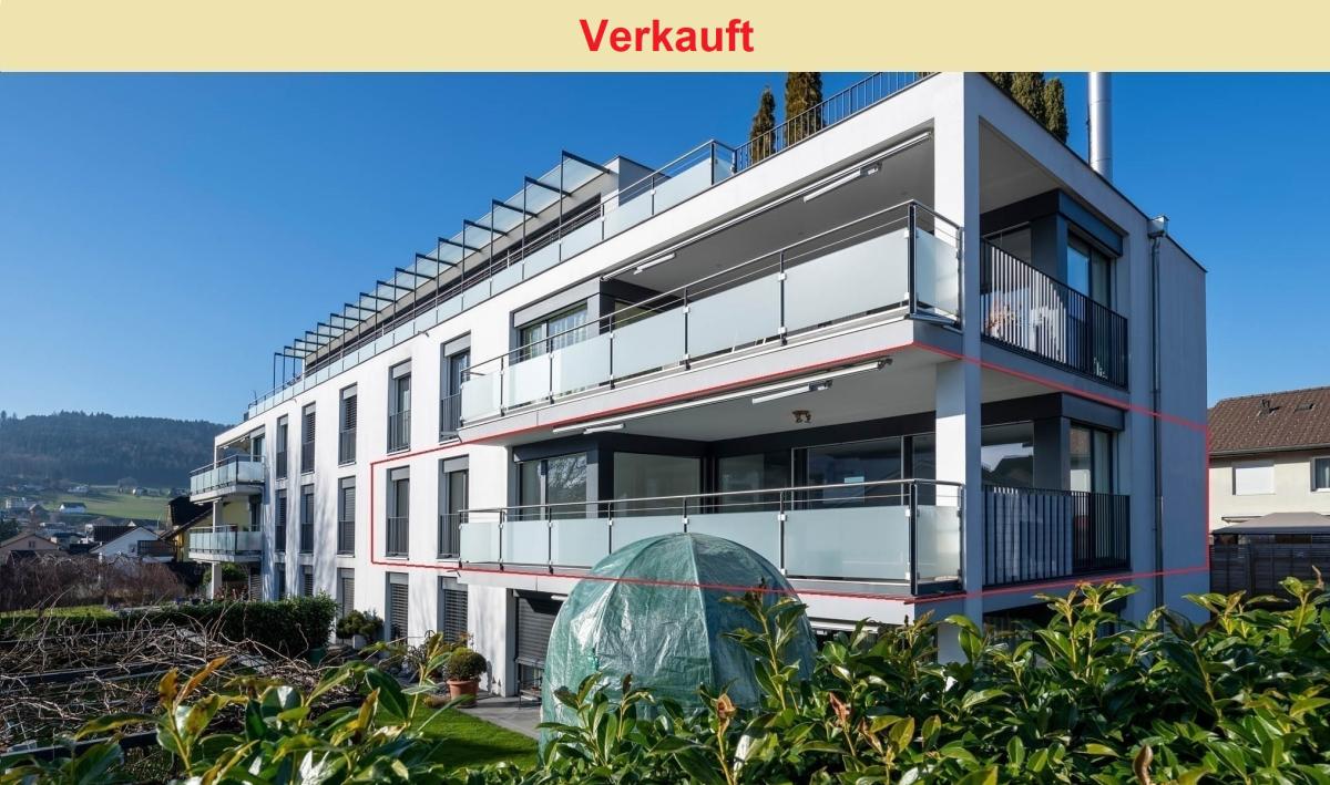 Sehr schöne, zentrale 4.5-Zimmerwohnung mit viel Platz in Menziken / AG - Bild# 1