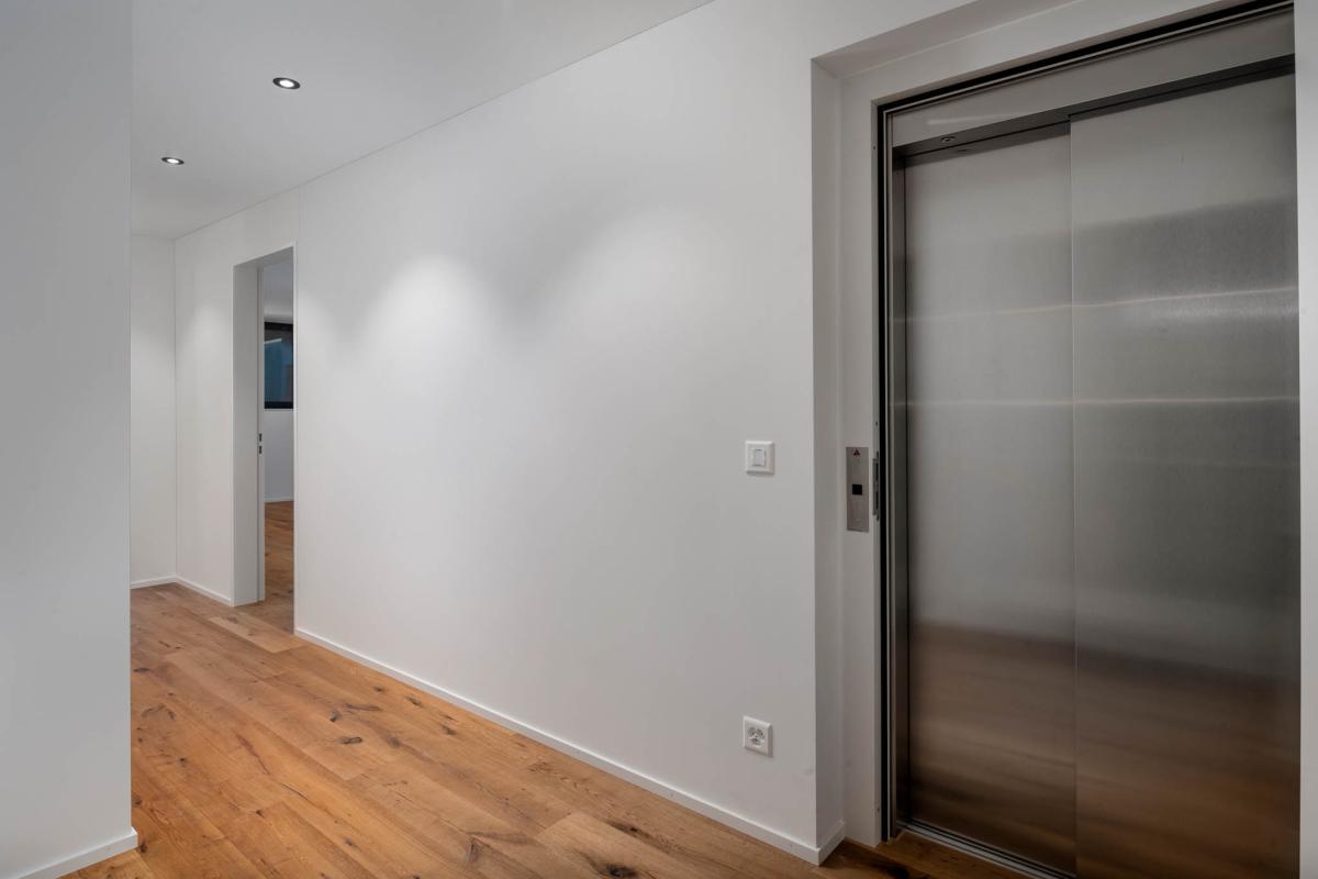 Exklusive und hochwertige 4.5-Zimmer-Terrassenwohnung - Ihr Traumdomizil in Uerikon / ZH - Bild# 3