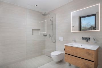 Exklusive und hochwertige 4.5-Zimmer-Terrassenwohnung - Ihr Traumdomizil mit Seesicht in Uerikon / ZH - Bild# 11