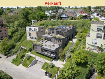 Exklusive und hochwertige 4.5-Zimmer-Attikawohnung mit Atemberaubender Seesicht in Uerikon / ZH - Bild# 1