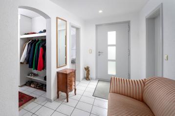 Charmantes 6.5-Zimmer-Reihenhaus an ruhiger, familienfreundlicher Lage im schönen Ballwil / LU - Bild# 2