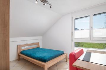 Doppeleinfamilienhaus an einer familienfreundlichen, sonnigen und zentralen Lage in Geuensee / LU - Bild# 9